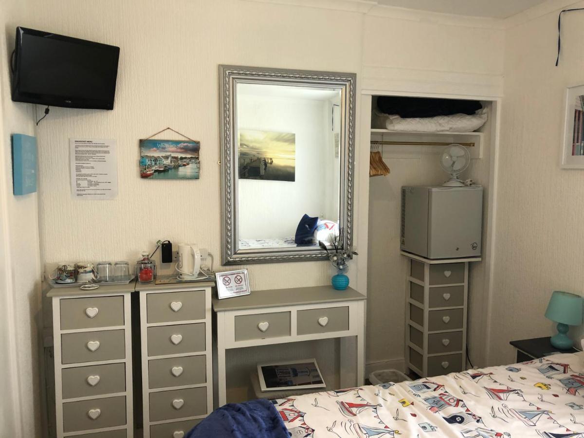 Beachcomber Guesthouse Веймут Екстер'єр фото
