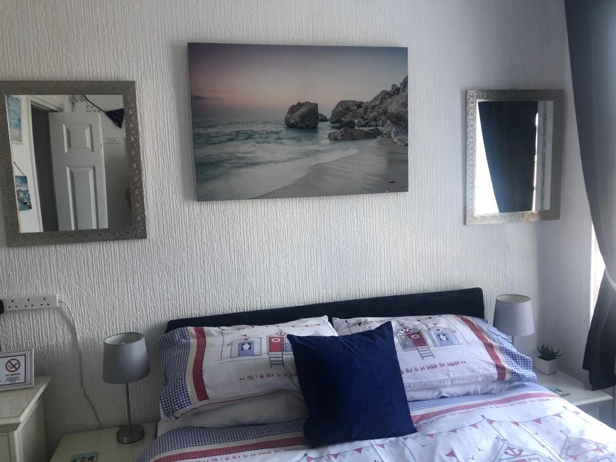 Beachcomber Guesthouse Веймут Екстер'єр фото